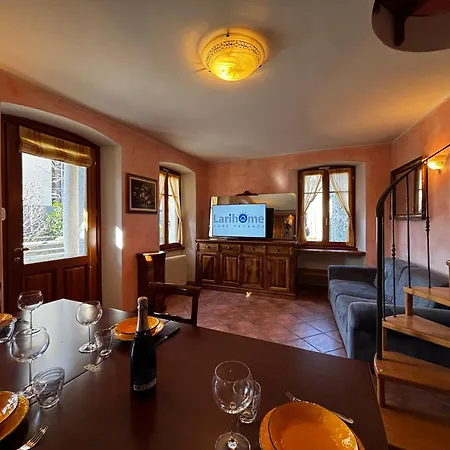 Garden's - Larihome A79 Apartamento